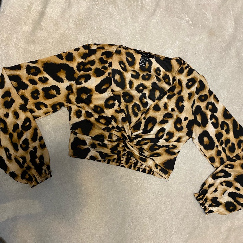 Cheetah crop top